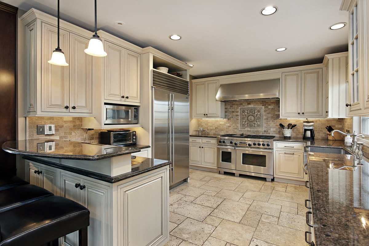 Kitchen listing photo